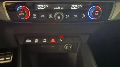 Photo 18 Audi A1  Sportback 35 TFSI 150 ch S tronic 7