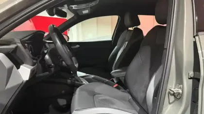 Photo 6 Audi A1  Sportback 35 TFSI 150 ch S tronic 7