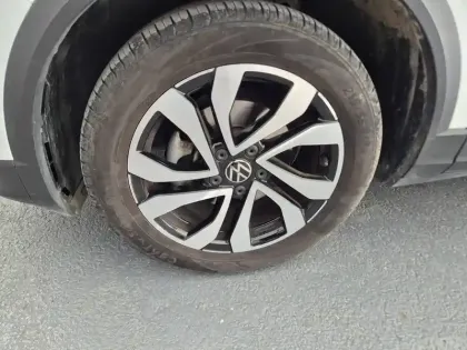 Photo 25 Volkswagen T-roc  1.0 TSI 110 Start/Stop BVM6