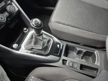 Photo 27 Volkswagen T-roc  1.0 TSI 110 Start/Stop BVM6