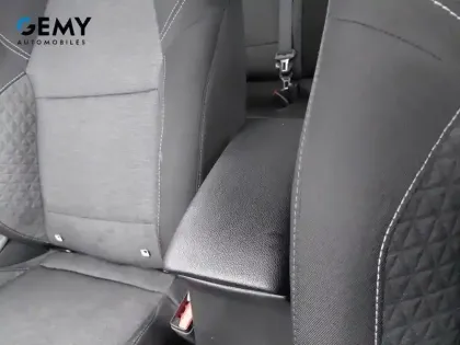 Photo 23 Renault Captur  TCe 90