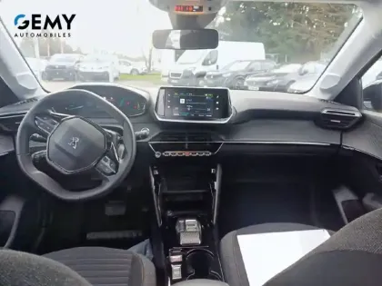 Photo 7 Peugeot 208  Electrique 50 kWh 136ch