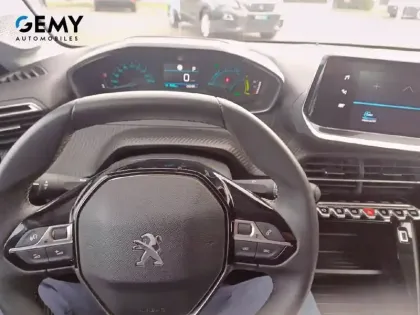 Photo 17 Peugeot 208  Electrique 50 kWh 136ch