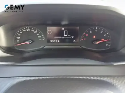 Photo 11 Peugeot 208  PureTech 75 S&S BVM5