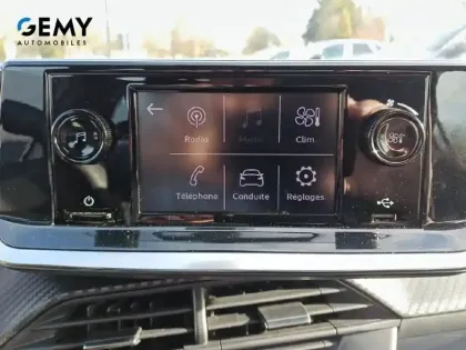 Photo 13 Peugeot 208  PureTech 75 S&S BVM5