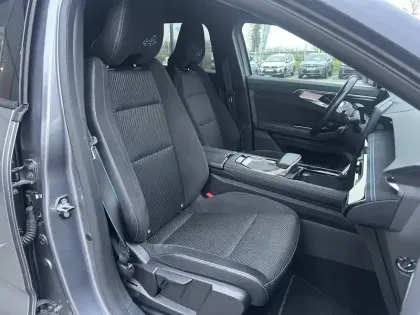 Photo 10 Renault Austral  E-Tech hybrid 200