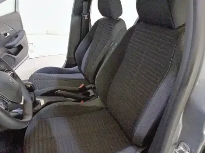 Photo 10 Peugeot 208  PureTech 75 S&S BVM5