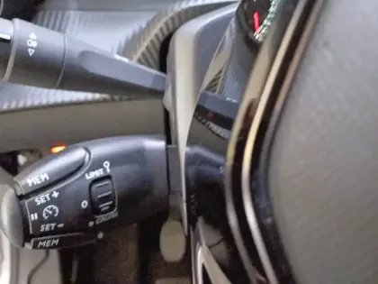 Photo 56 Peugeot 208  PureTech 75 S&S BVM5