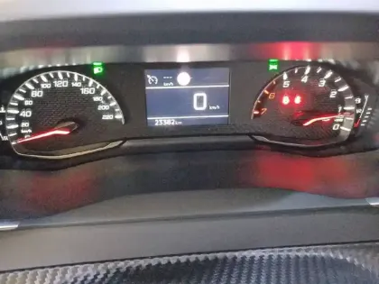 Photo 40 Peugeot 208  PureTech 75 S&S BVM5