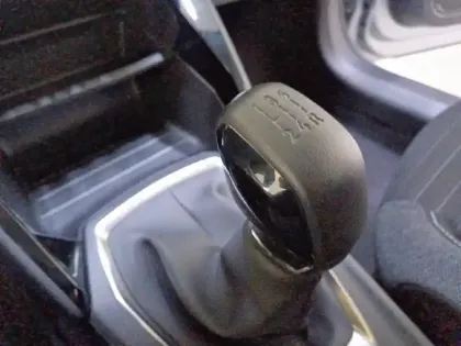 Photo 44 Peugeot 208  PureTech 75 S&S BVM5