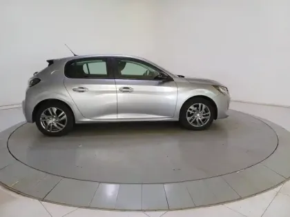 Photo 64 Peugeot 208  PureTech 75 S&S BVM5