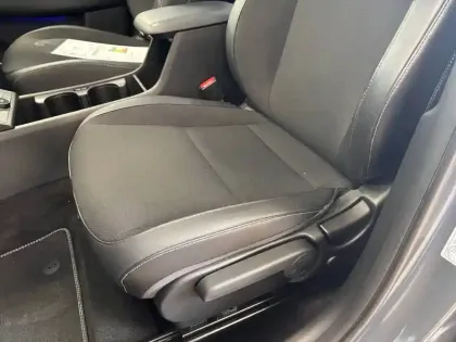 Photo 62 Hyundai Kona  Hybrid 141