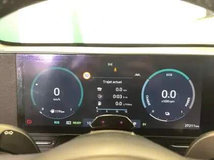 Photo 69 Hyundai Kona  Hybrid 141