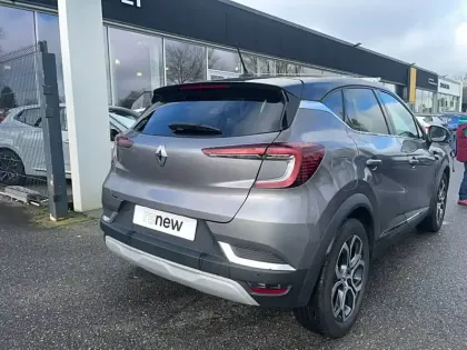 Photo 24 Renault Captur  E-Tech 145 - 21