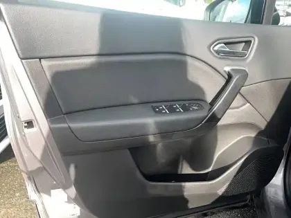 Photo 57 Renault Captur  E-Tech 145 - 21