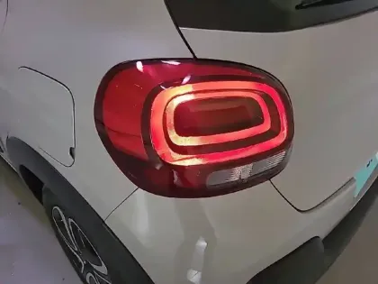 Photo 16 Citroën C3  PureTech 83 S&S BVM5