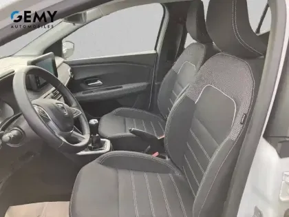 Photo 8 Dacia Sandero  ECO-G 100 - 22