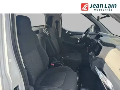 Photo 16 Maxus eDeliver3 E-DELIVER3 CHASSIS CABINE L2 51.5 KWH