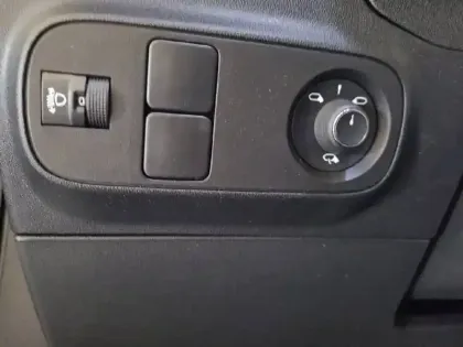 Photo 28 Citroën C3  PureTech 83 S&S BVM5