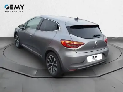 Photo 6 Renault Clio  E-Tech hybride 145