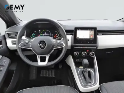 Photo 7 Renault Clio  E-Tech hybride 145