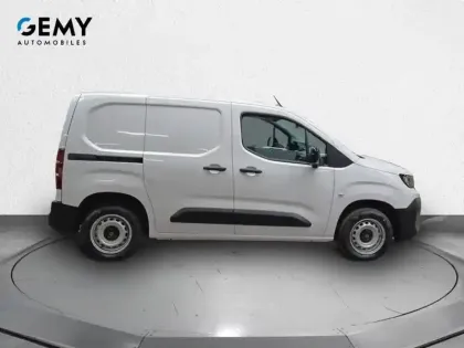 Photo 22 Peugeot Partner  FOURGON M DIESEL 100 CH MANUELLE