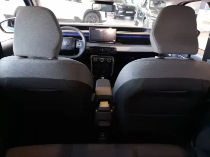 Photo 6 Citroën C3  Hybride 110 ch e-DCS6