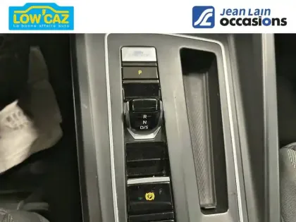 Photo 12 Volkswagen Golf  1.0 eTSI OPF 110 DSG7