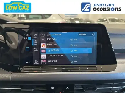 Photo 15 Volkswagen Golf  1.0 eTSI OPF 110 DSG7