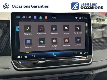 Photo 17 Volkswagen Tiguan  1.5 eTSI 130ch DSG7