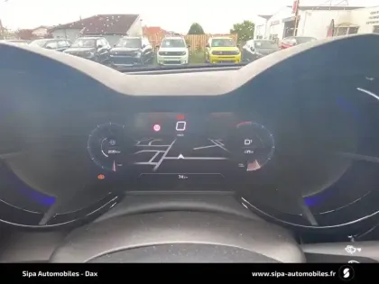 Photo 10 Alfa Romeo Junior  Elettrica 156 ch