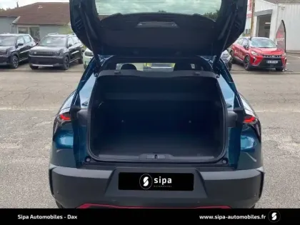 Photo 26 Alfa Romeo Junior  Elettrica 156 ch