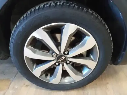 Photo 117 Kia Stonic  1.0 T-GDi 100 ch MHEV iBVM6