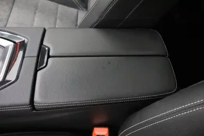 Photo 28 Renault Espace  E-Tech full hybrid 200 GSR2