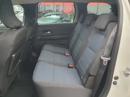 Photo 20 Dacia Jogger  Hybrid 155 7 places