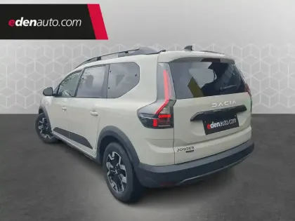 Photo 12 Dacia Jogger  Hybrid 155 7 places