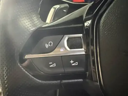 Photo 23 Peugeot 2008  PureTech 130 S&S EAT8