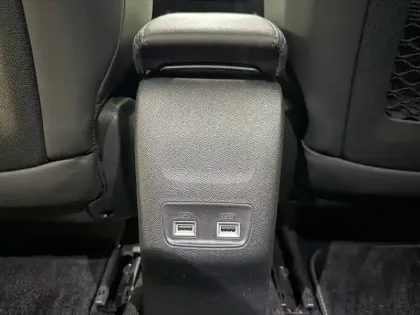 Photo 11 Peugeot 2008  PureTech 130 S&S EAT8