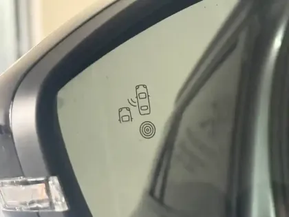 Photo 30 Peugeot 2008  PureTech 130 S&S EAT8