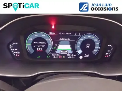 Photo 9 Audi Q3  45 TFSIe 245 ch S tronic 6