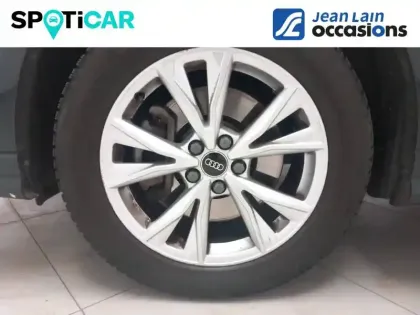 Photo 12 Audi Q3  45 TFSIe 245 ch S tronic 6