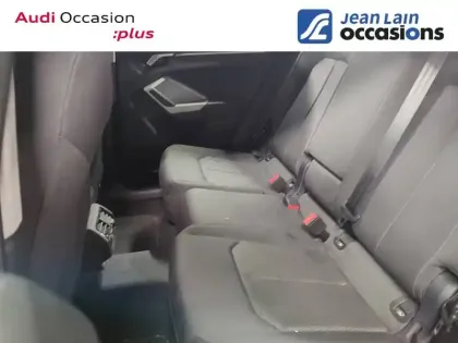 Photo 16 Audi Q3  35 TDI 150 ch S tronic 7 Quattro