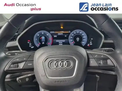 Photo 32 Audi Q3  35 TDI 150 ch S tronic 7 Quattro