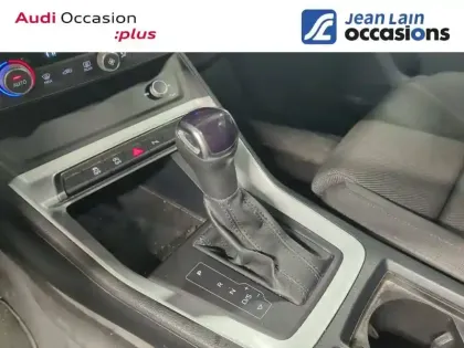 Photo 33 Audi Q3  35 TDI 150 ch S tronic 7 Quattro