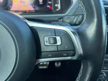 Photo 27 Volkswagen Tiguan  2.0 TDI 150 DSG7 4Motion