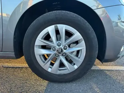 Photo 15 Skoda Fabia  1.0 TSI 95 ch BVM5