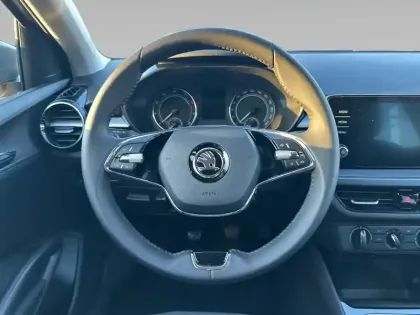 Photo 11 Skoda Fabia  1.0 TSI 95 ch BVM5