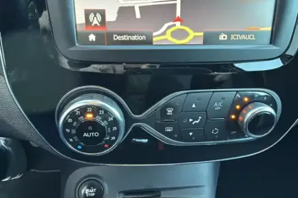 Photo 21 Renault Captur  TCe 90