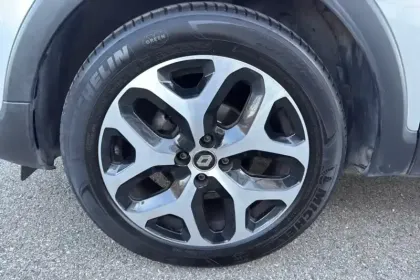 Photo 8 Renault Captur  TCe 90