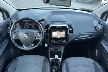 Photo 17 Renault Captur  TCe 90